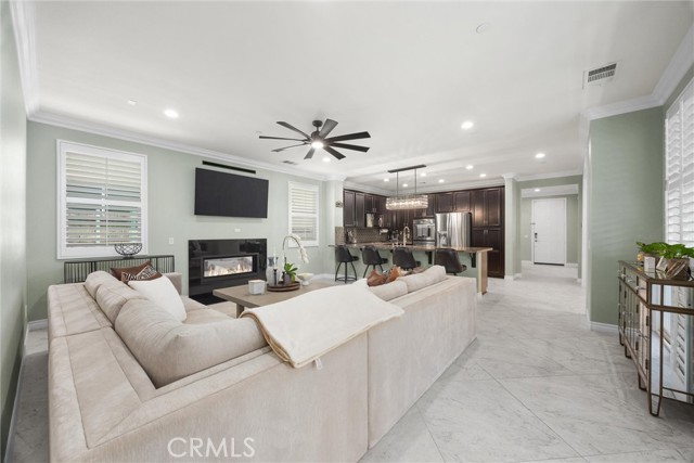 28537 Vista Del Rio Drive, Valencia CA: https://media.crmls.org/medias/4a0c439c-b178-438f-916e-324ff8d8e731.jpg