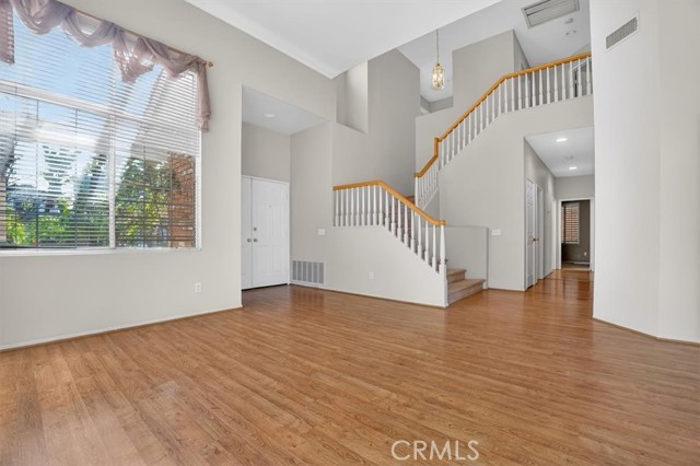 Image 6 of 47 For 2620 Taylor  