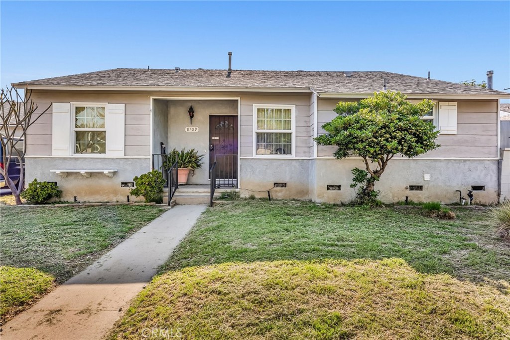 8109 Darby Place, Reseda, CA 91335