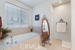 Detail Gallery Image 20 of 47 For 11092 E Le Conte Pass Ct, Clovis,  CA 93619 - 5 Beds | 3/1 Baths