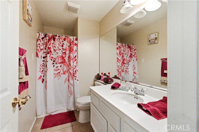 Detail Gallery Image 16 of 33 For 33671 Marigold, Murrieta,  CA 92563 - 5 Beds | 3 Baths