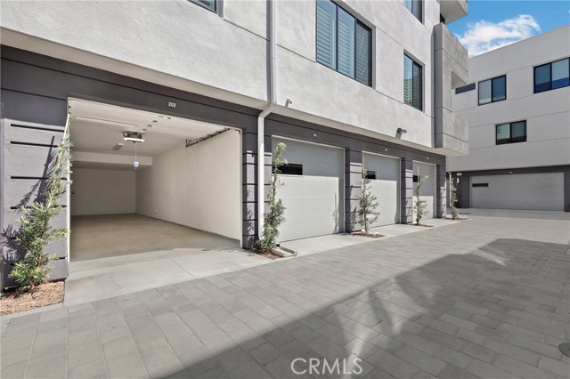 Detail Gallery Image 30 of 38 For 16175 Dawn Way #202,  Tustin,  CA 92782 - 2 Beds | 2 Baths