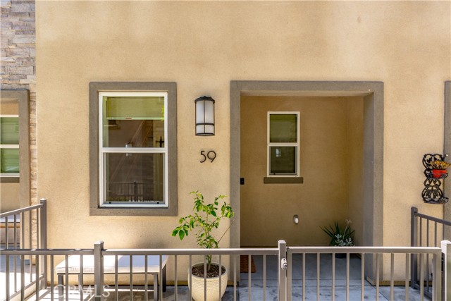 59 Sanctuary Lane, Mission Viejo CA: https://media.crmls.org/medias/4a0d7790-1a45-43a0-a3db-299f5917e60b.jpg