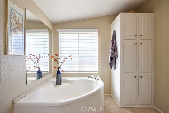 Detail Gallery Image 30 of 74 For 38150 Overview, Temecula,  CA 92592 - 4 Beds | 2 Baths