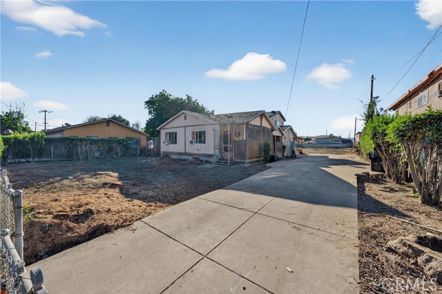 Detail Gallery Image 3 of 13 For 10826 Klingerman St, South El Monte,  CA 91733 - 4 Beds | 2 Baths