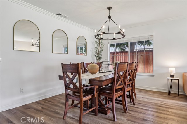 Detail Gallery Image 11 of 75 For 3313 Big Dipper Cir, Corona,  CA 92882 - 5 Beds | 4 Baths