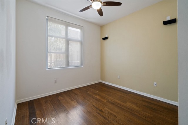 133 The N, Long Beach CA: https://media.crmls.org/medias/4a0eaeac-ef03-4ffa-8887-fdf2a04e7b37.jpg
