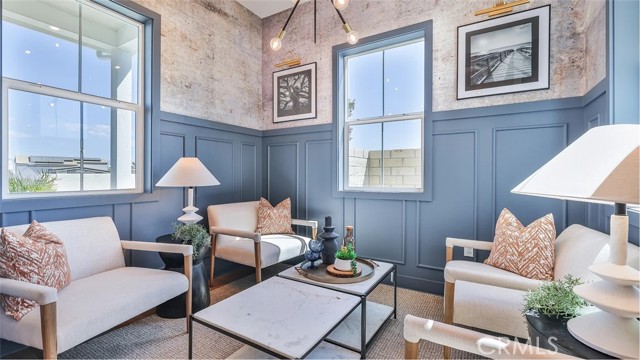 Detail Gallery Image 8 of 27 For 27423 Shining Willow Ln, Valencia,  CA 91381 - 4 Beds | 2/1 Baths