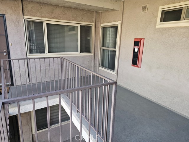 Detail Gallery Image 24 of 38 For 8710 Belford Ave 215b,  Los Angeles,  CA 90045 - 2 Beds | 2 Baths