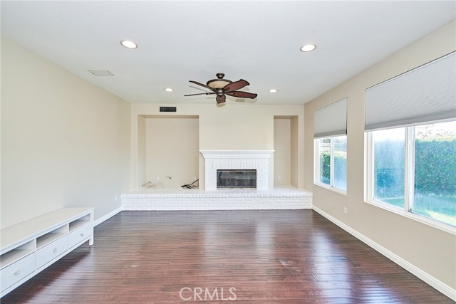 Detail Gallery Image 14 of 54 For 8223 E Marblehead Way, Anaheim Hills,  CA 92808 - 5 Beds | 3/1 Baths