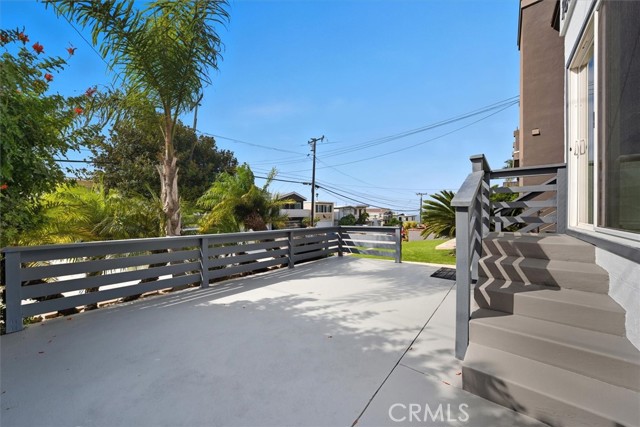 Private Patio Area- Lower Unit