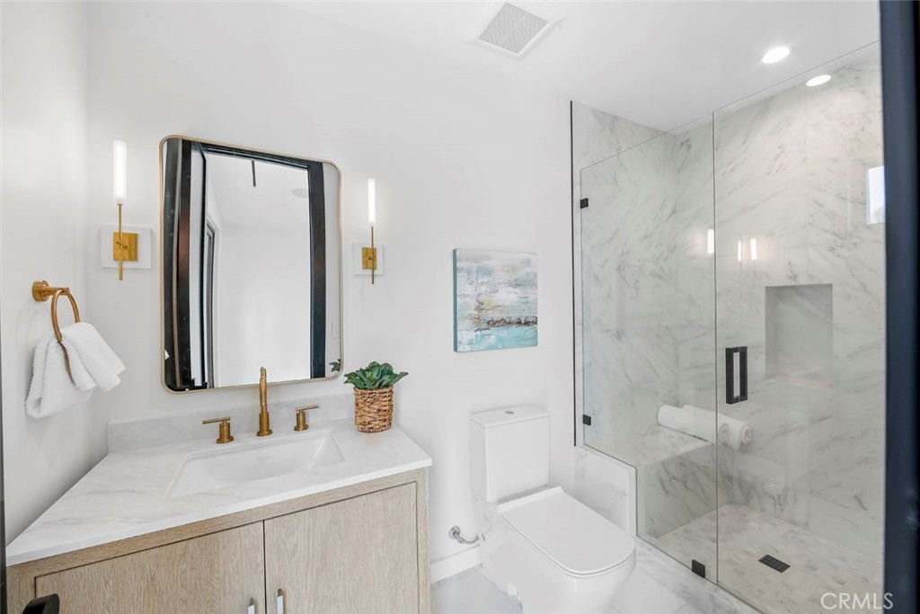 MLS #OC26155960 image #36