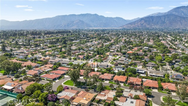 897 Calle Del Sol, Upland CA: https://media.crmls.org/medias/4a11befe-c031-4ad8-ac8a-48ab2deaa1d8.jpg