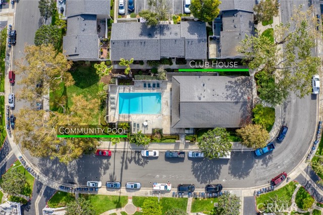8482 Benjamin Drive, Huntington Beach CA: https://media.crmls.org/medias/4a11e214-f495-45e1-b95d-537a6fdcf628.jpg