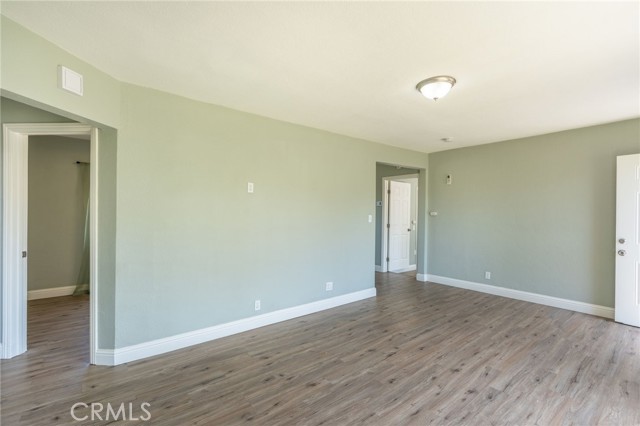 Detail Gallery Image 6 of 24 For 1033 Barney St, Merced,  CA 95340 - 3 Beds | 1 Baths