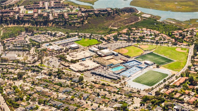 Detail Gallery Image 47 of 50 For 28 Old Course Dr, Newport Beach,  CA 92660 - 4 Beds | 4/1 Baths