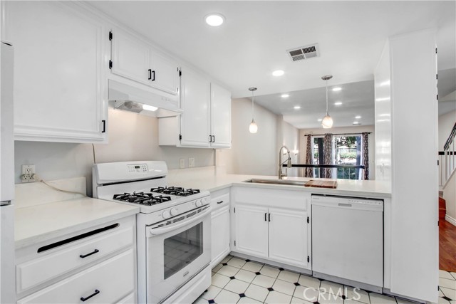 5606 Las Virgenes Road, Calabasas CA: https://media.crmls.org/medias/4a147cbd-398c-4589-b1e8-bba55ac52fa7.jpg