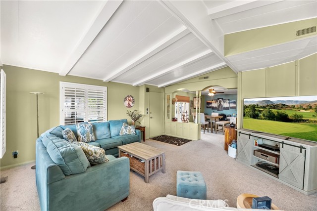 1735 Mango Way, Hemet CA: https://media.crmls.org/medias/4a147fa3-3d57-4dd6-8284-48ef561ec80d.jpg