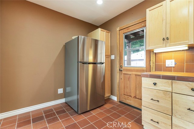 10630 Samoa Avenue, Tujunga CA: https://media.crmls.org/medias/4a150afe-1898-483a-862c-a193d30d2e98.jpg