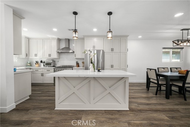 Detail Gallery Image 12 of 75 For 3246 N Marwick, Long Beach,  CA 90808 - 4 Beds | 3 Baths