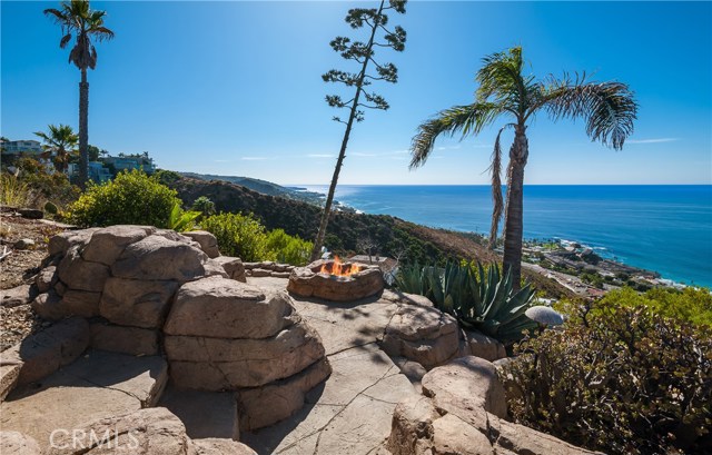 Detail Gallery Image 34 of 40 For 709 Kendall Dr, Laguna Beach,  CA 92651 - 4 Beds | 4/1 Baths