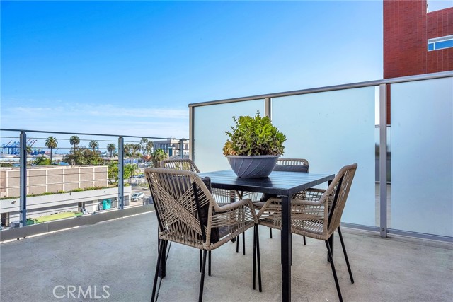 Detail Gallery Image 29 of 52 For 285 W 6th #331,  San Pedro,  CA 90731 - 2 Beds | 2/1 Baths
