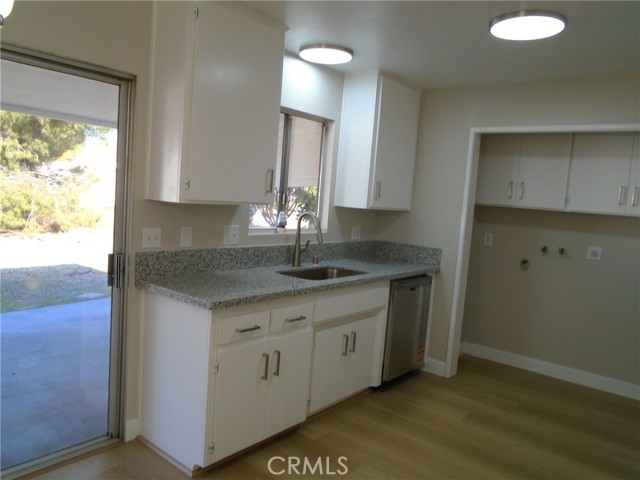 Detail Gallery Image 10 of 15 For 26210 Lancaster, Menifee,  CA 92586 - 2 Beds | 1 Baths