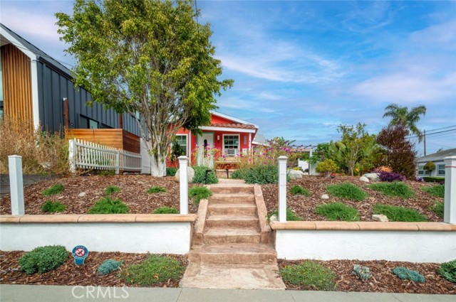 Detail Gallery Image 38 of 45 For 1906 Junipero Ave, Signal Hill,  CA 90755 - 2 Beds | 1 Baths