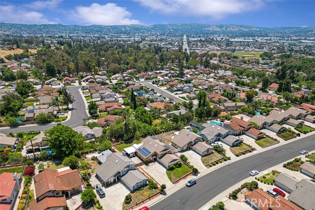 19080 Shakespeare Drive, Walnut CA: https://media.crmls.org/medias/4a194740-37fb-48a9-9ba9-5d1b66bcc64d.jpg