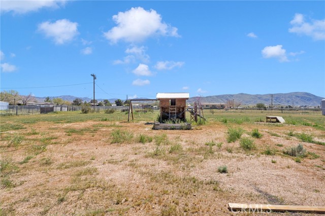 Detail Gallery Image 49 of 52 For 23661 Laurel, Apple Valley,  CA 92308 - 4 Beds | 3 Baths