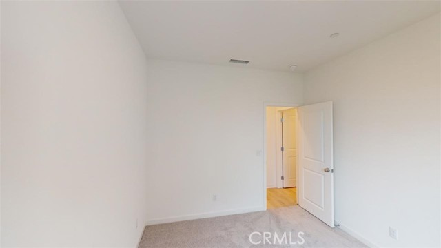 Detail Gallery Image 11 of 43 For 16424 Whittier Bld #1,  Whittier,  CA 90603 - 3 Beds | 3 Baths
