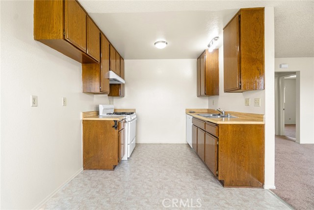 Detail Gallery Image 12 of 23 For 17128 S Dalton Ave, Gardena,  CA 90247 - – Beds | – Baths