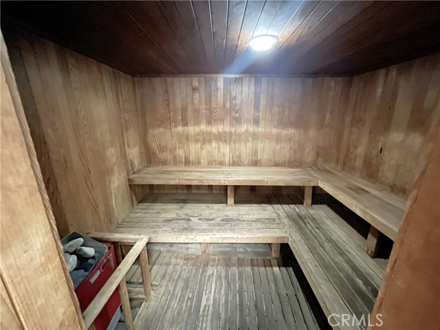 Detail Gallery Image 29 of 39 For 2563 Plaza Del Amo #304,  Torrance,  CA 90503 - 2 Beds | 2 Baths