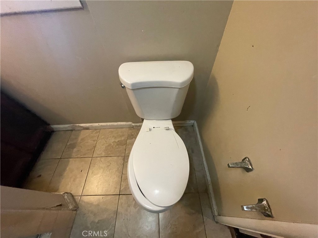 https://media.crmls.org/medias/4a1b6da6-0d3b-4460-9056-4f9b4194baec.jpg?preset=X-Large