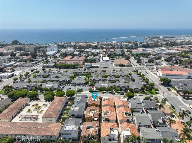 110 Francisca Avenue, Redondo Beach, California 90277, 3 Bedrooms Bedrooms, ,3 BathroomsBathrooms,Residential,Sold,Francisca,CV24166969