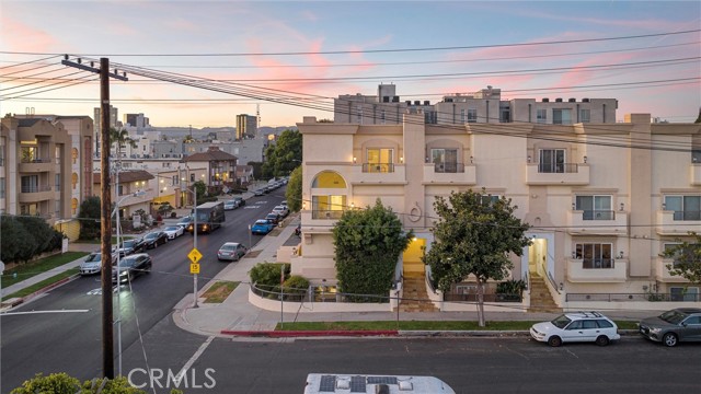 Detail Gallery Image 35 of 45 For 11359 Missouri Ave, Los Angeles,  CA 90025 - 4 Beds | 3/1 Baths