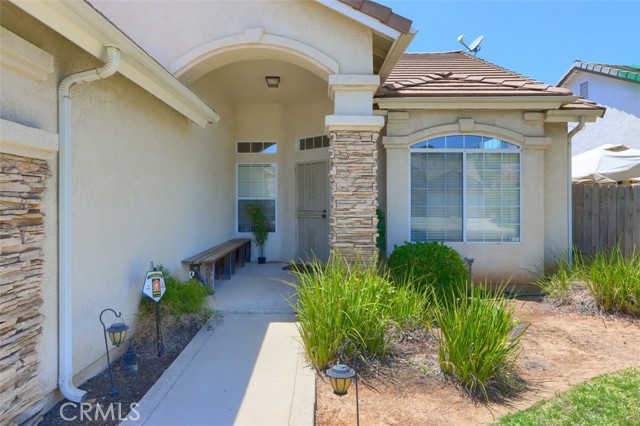 10419 N Woodrow Avenue, Fresno CA: https://media.crmls.org/medias/4a1cd076-fa7e-4ea7-a9c2-a4627caceb4f.jpg