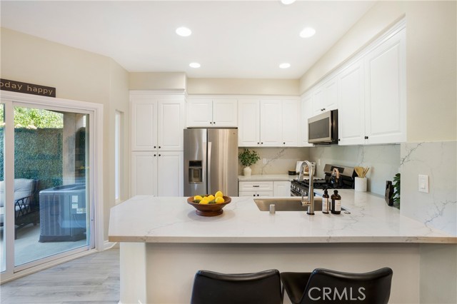 Detail Gallery Image 16 of 51 For 1211 S Country Glen Way, Anaheim,  CA 92808 - 2 Beds | 2 Baths