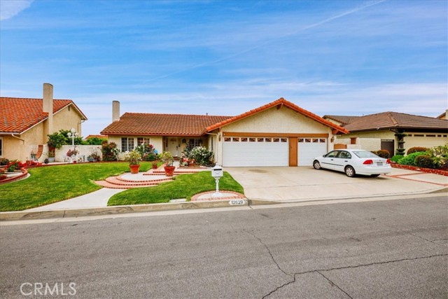 Detail Gallery Image 2 of 71 For 12629 Sparwood Ln, La Mirada,  CA 90638 - 4 Beds | 2 Baths
