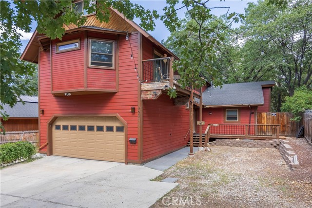 793 Knight Avenue, Big Bear Lake CA: https://media.crmls.org/medias/4a1dc6b7-0843-4773-8b36-7726dc80b475.jpg