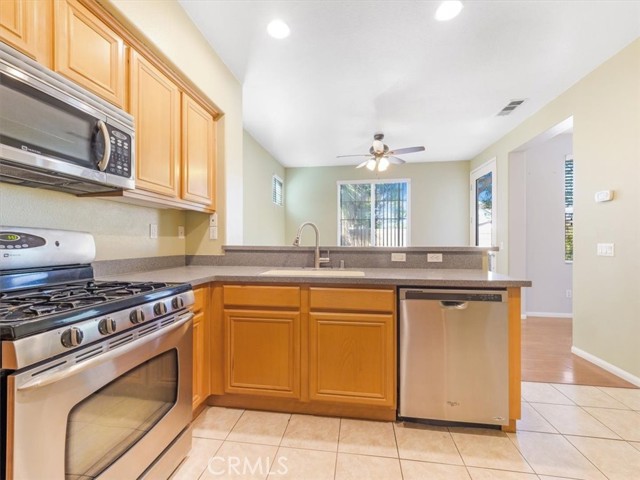 13028 Melon Avenue, Chino CA: https://media.crmls.org/medias/4a1e3e6f-6e72-4cdb-a30c-59970d187415.jpg