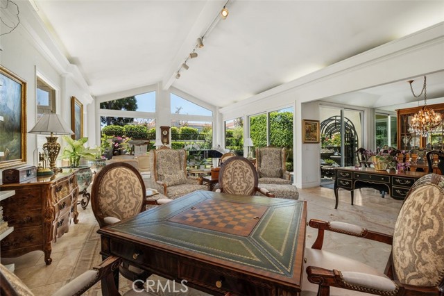 Detail Gallery Image 12 of 43 For 5 Rue Marseille, Newport Beach,  CA 92660 - 3 Beds | 2/1 Baths