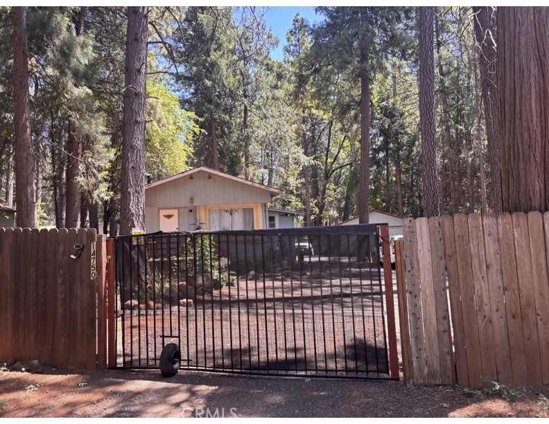 14750 Glenwood Drive