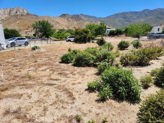 8509 Starbrite Dr, Lake Isabella CA: https://media.crmls.org/medias/4a1f4451-6060-4325-be47-38c3ec506eea.jpg