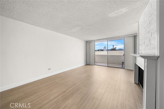 Detail Gallery Image 8 of 27 For 421 S La Fayette Park Pl #726,  Los Angeles,  CA 90057 - 1 Beds | 1 Baths