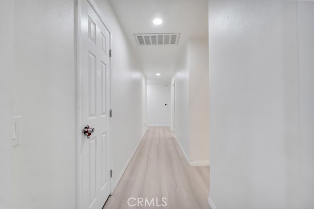 Detail Gallery Image 21 of 61 For 7701 Baird Ave, Reseda,  CA 91335 - – Beds | – Baths