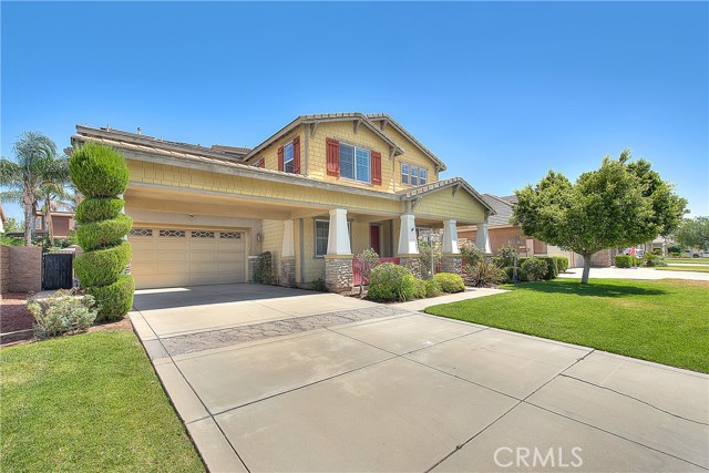 12790 Golden Leaf Drive, Rancho Cucamonga CA: https://media.crmls.org/medias/4a1fcf00-e3d8-48b8-bfea-6d25c8013e2d.jpg