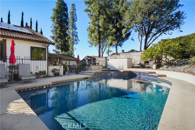 485 Wedgewood Court, Duarte CA: https://media.crmls.org/medias/4a22a2ae-eebf-42ac-a2a4-164ec1182a05.jpg