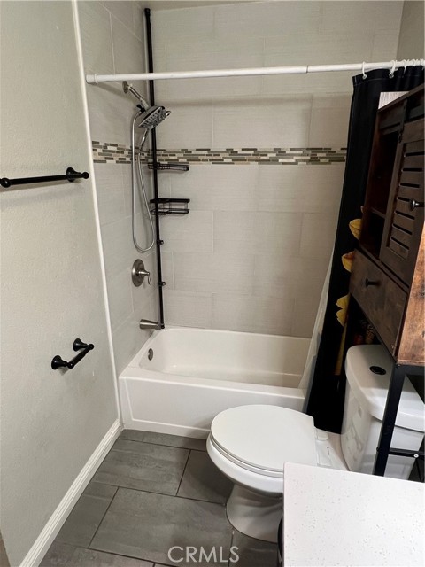 Detail Gallery Image 15 of 20 For 866 N Eucalyptus, Rialto,  CA 92376 - 3 Beds | 2 Baths