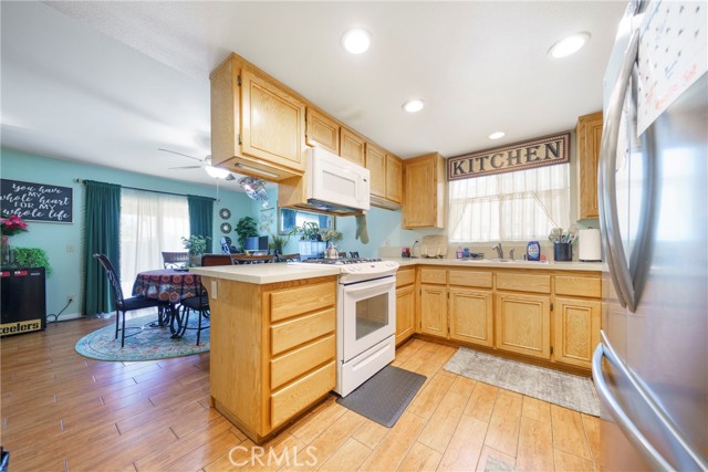 1281 Leslie Drive, Hemet CA: https://media.crmls.org/medias/4a23795a-aef7-4bf7-8bd6-37627b278492.jpg